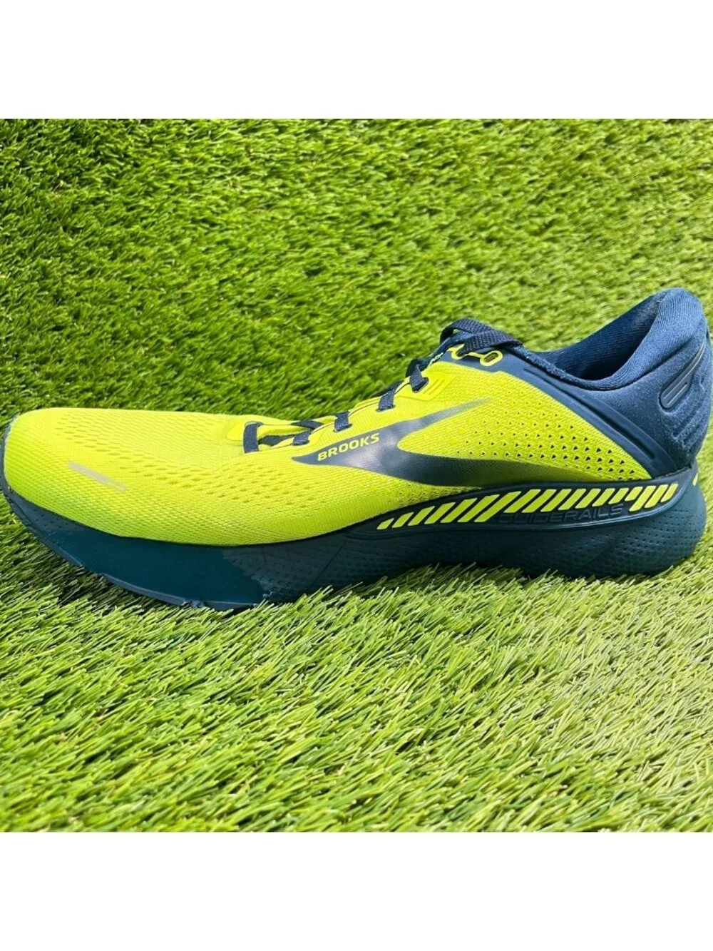 Brooks wear soles